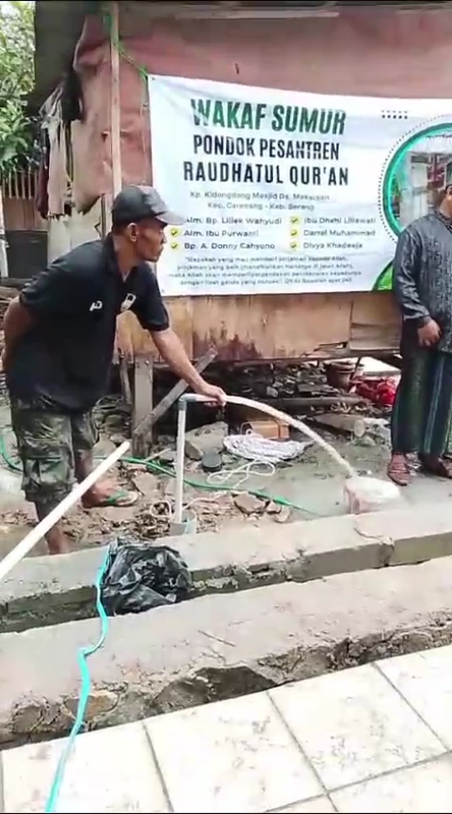 Video proses pengeboran sumur 6